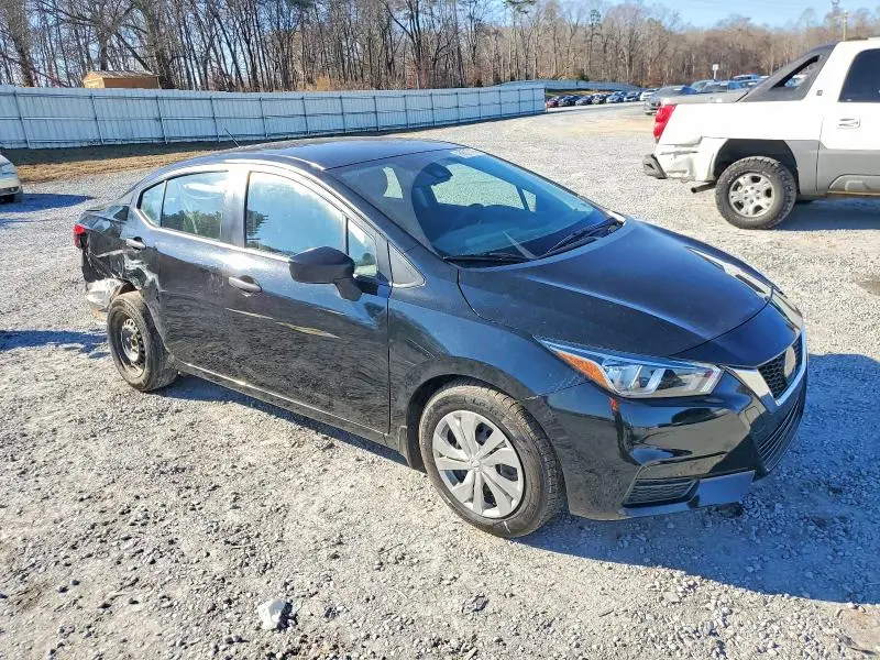 2020 NISSAN VERSA S  