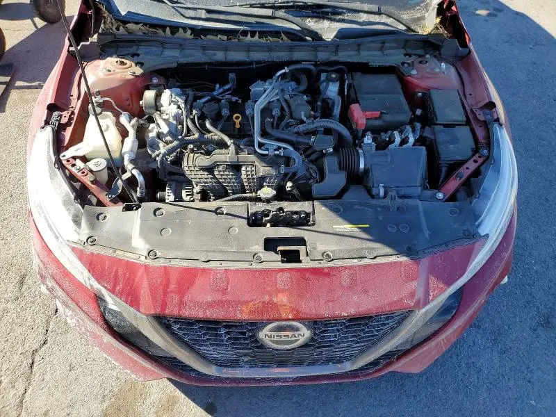 2021 NISSAN ALTIMA SR  