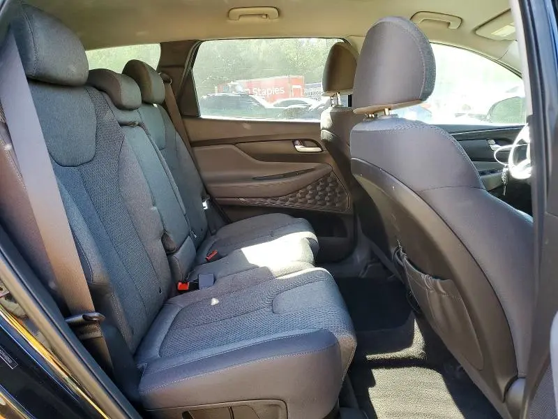 2019 HYUNDAI SANTA FE SE  
