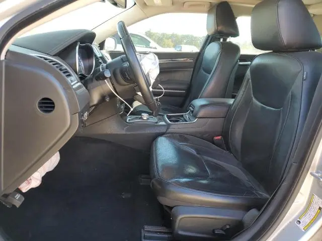 2020 CHRYSLER 300 LIMITED  