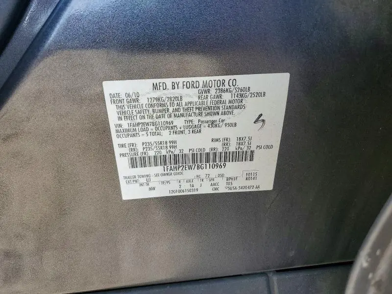 2011 FORD TAURUS SEL  