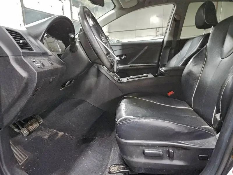 2013 TOYOTA VENZA LE  