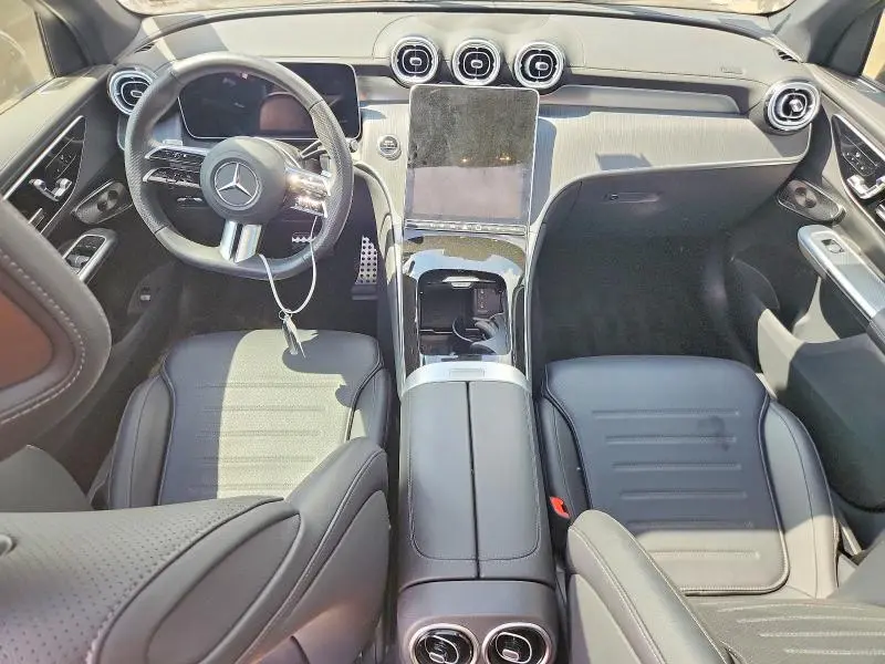 2025 MERCEDES-BENZ GLC 350E  