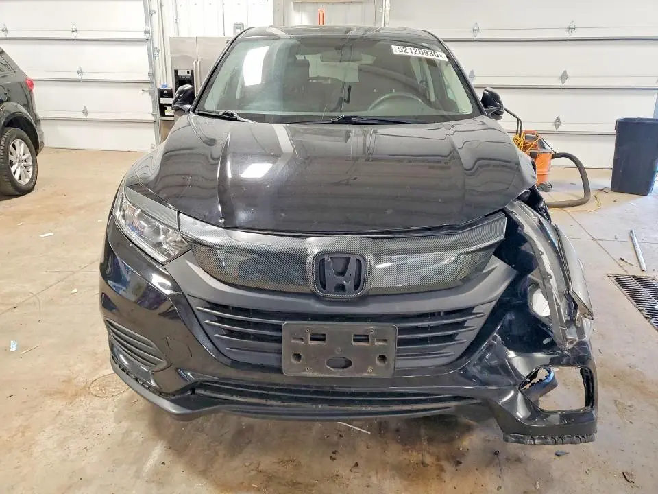 2021 HONDA HR-V LX  