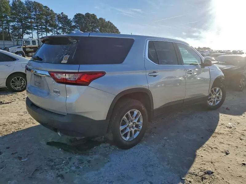 2021 CHEVROLET TRAVERSE LS  