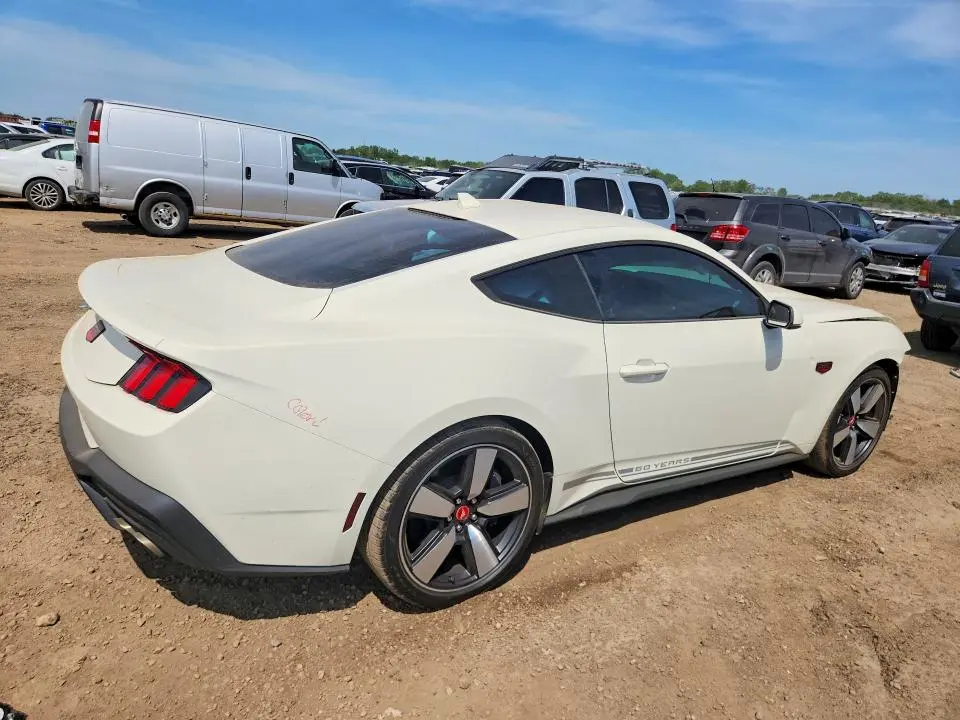 2025 FORD MUSTANG GT  