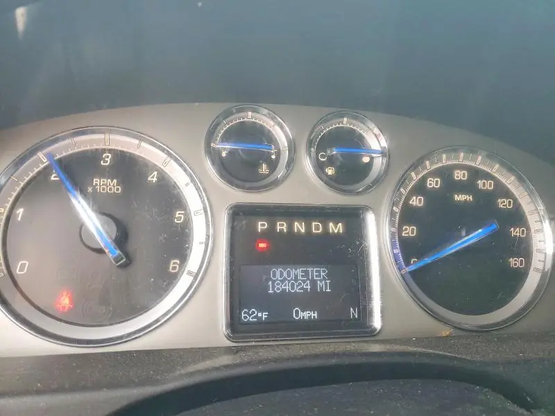 2011 CADILLAC ESCALADE ESV LUXURY  