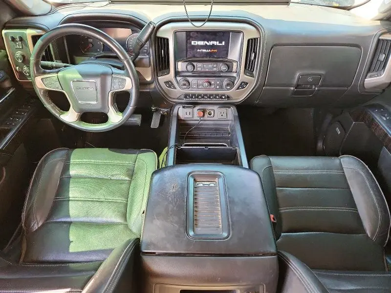 2016 GMC SIERRA K2500 DENALI  