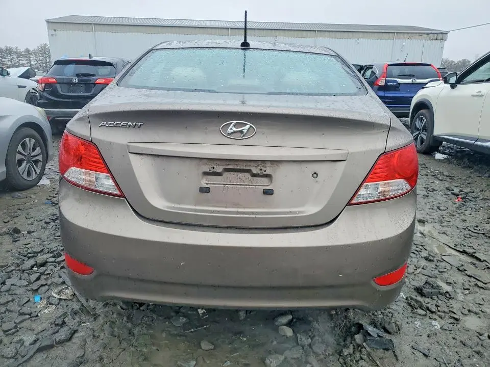 2013 HYUNDAI ACCENT GLS  