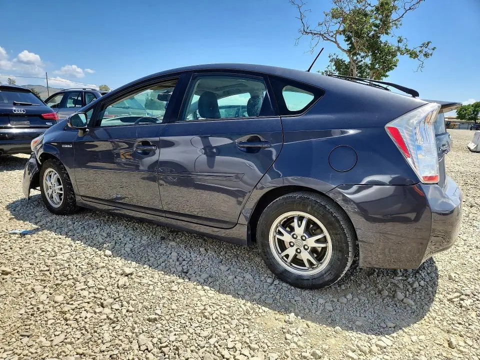 2011 TOYOTA PRIUS FOUR  