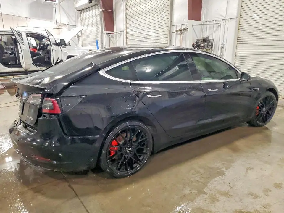 2019 TESLA MODEL 3   