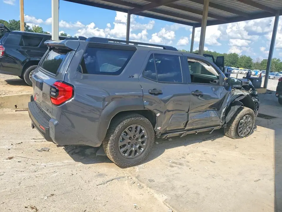 2026 TOYOTA 4RUNNER SR5  