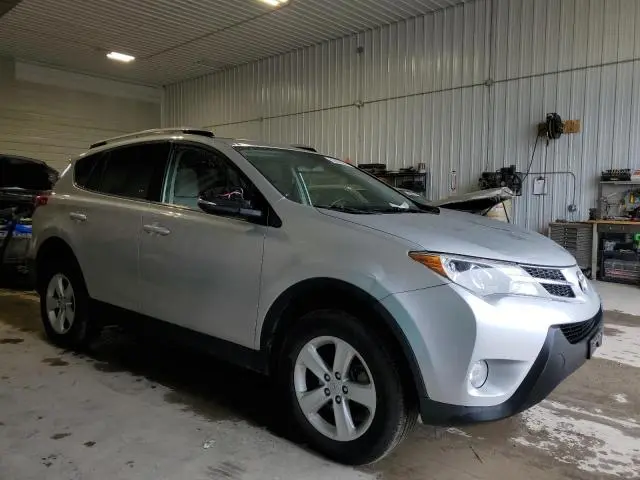 2014 TOYOTA RAV4 XLE