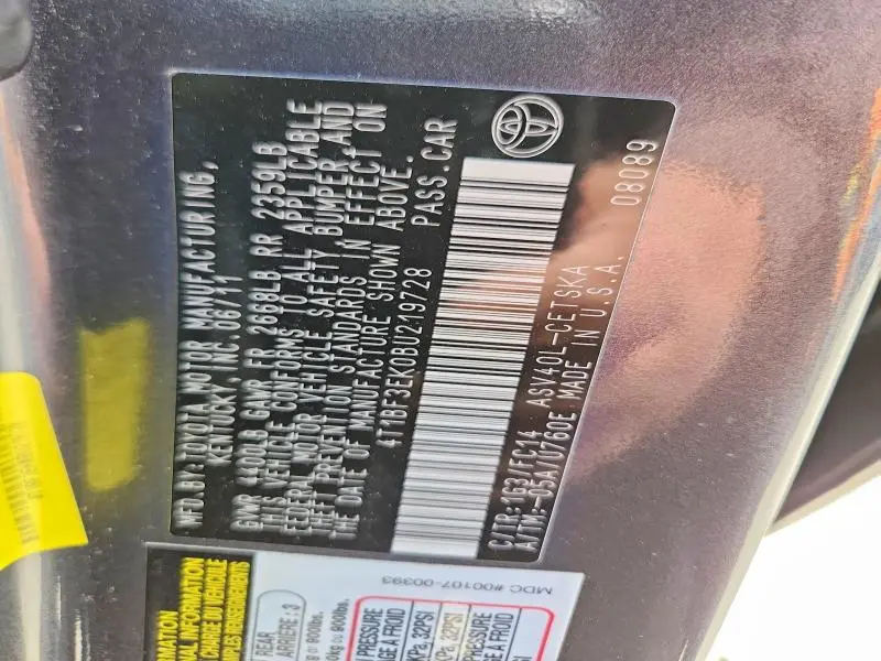 2011 TOYOTA CAMRY SE  
