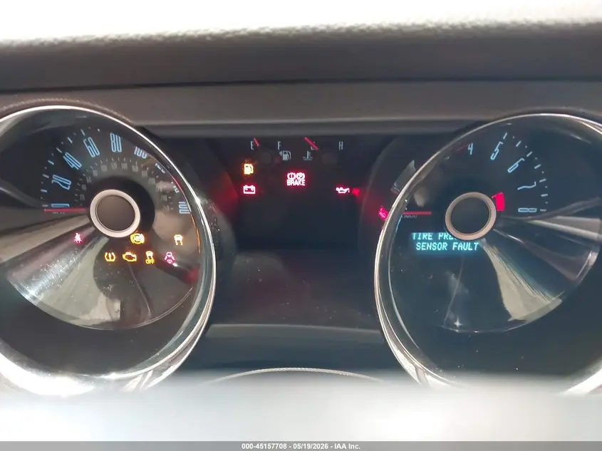 2014 FORD MUSTANG V6
