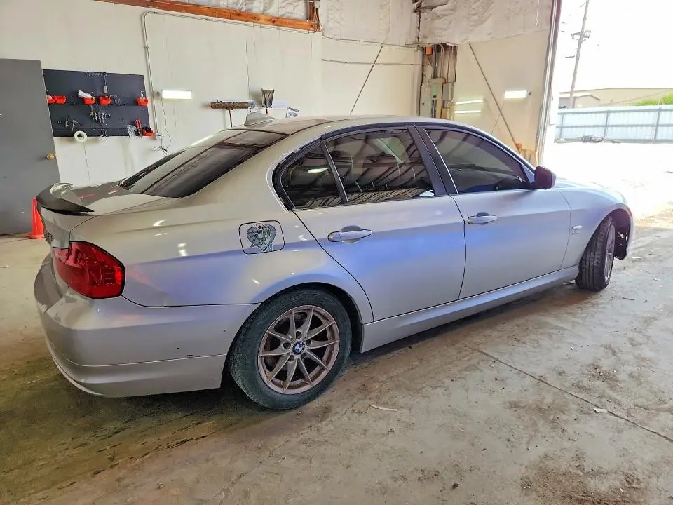 2010 BMW 328 XI  