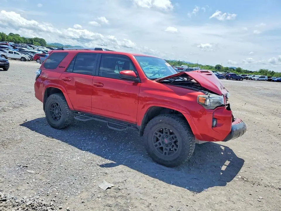2017 TOYOTA 4RUNNER SR5  