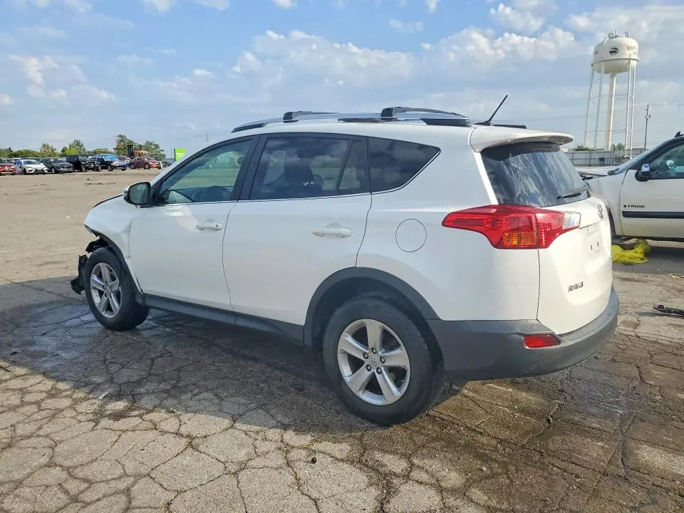 2014 TOYOTA RAV4 XLE  
