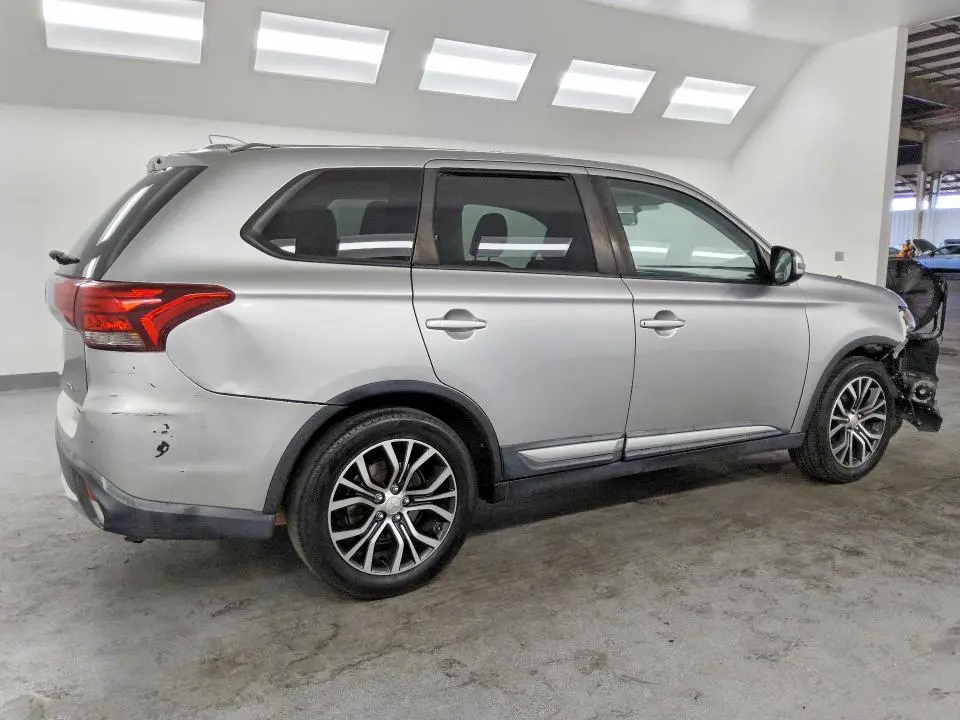 2018 MITSUBISHI OUTLANDER SE/SEL/LE  