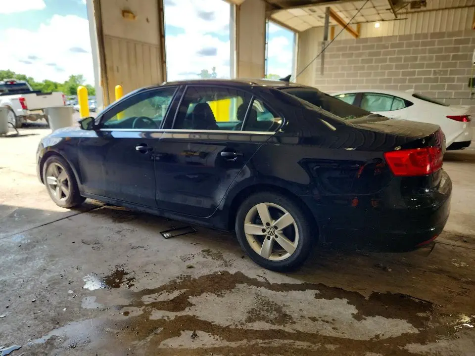 2011 VOLKSWAGEN JETTA TDI  