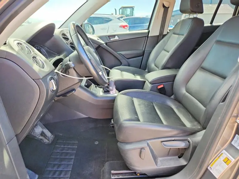 2017 VOLKSWAGEN TIGUAN S  