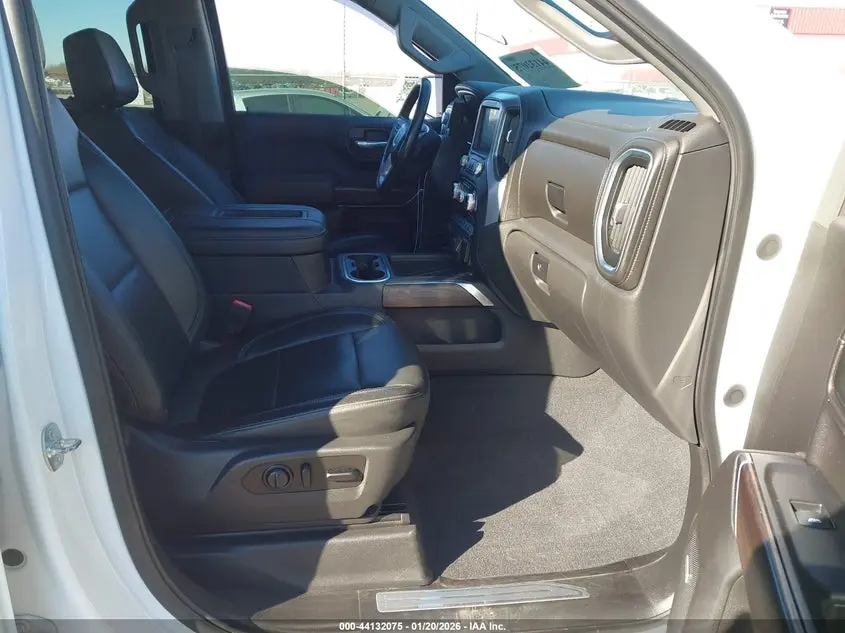 2020 GMC SIERRA 1500 4WD  SHORT BOX SLT