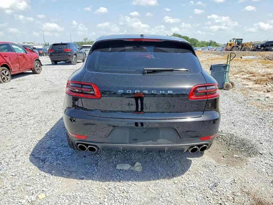 2015 PORSCHE MACAN S  