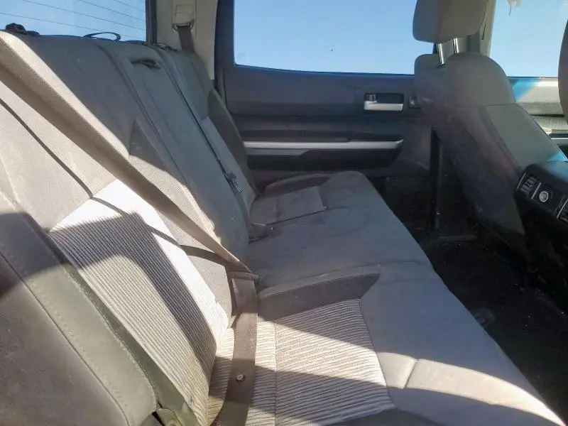 2014 TOYOTA TUNDRA CREWMAX SR5  