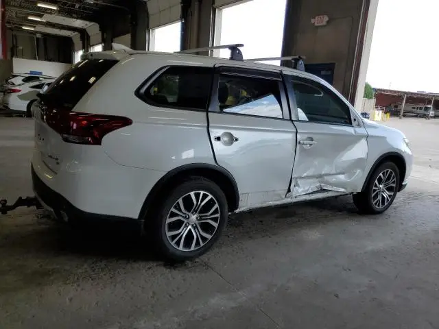 2018 MITSUBISHI OUTLANDER SE  