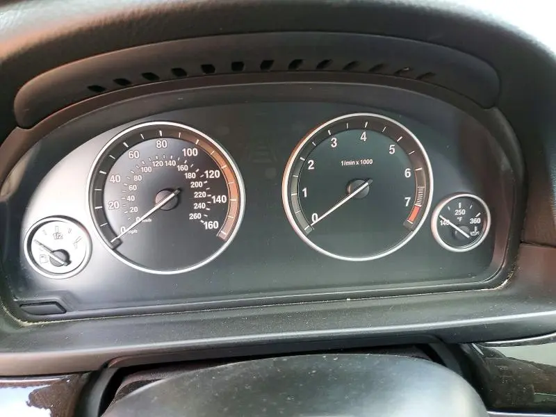 2012 BMW 550 XI  