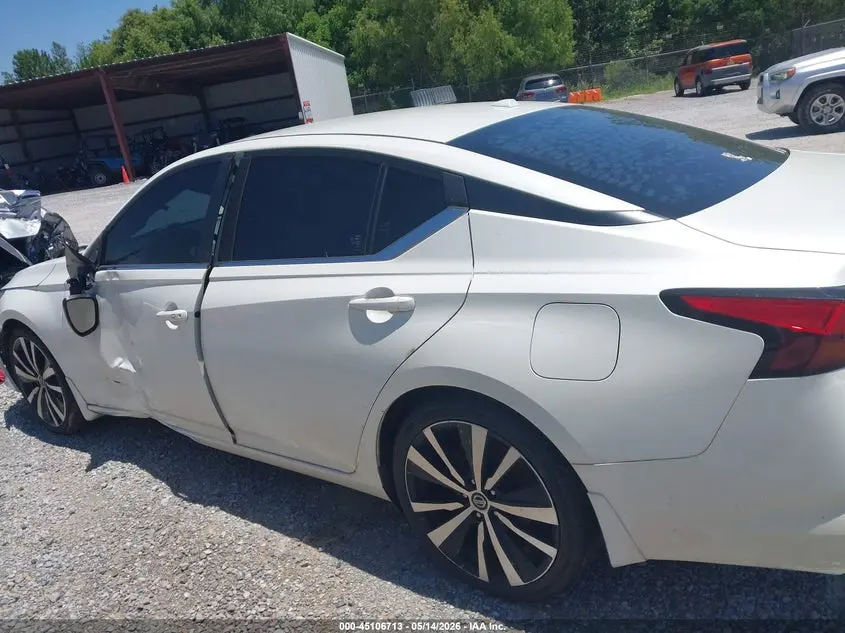 2019 NISSAN ALTIMA 2.5 SR