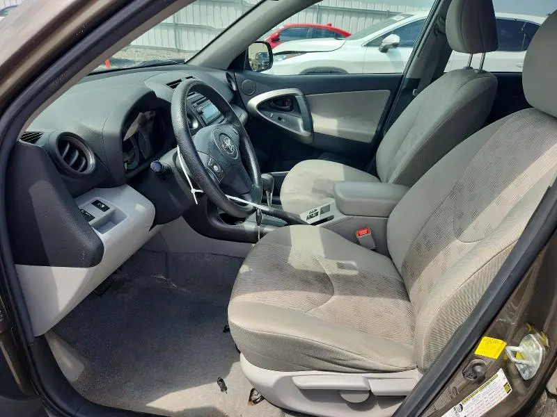 2012 TOYOTA RAV4 BASE  