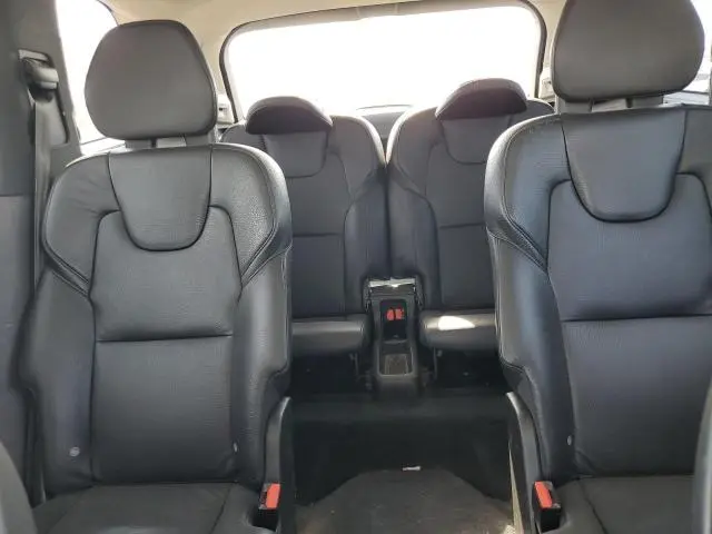 2021 VOLVO XC90 T6 MOMENTUM