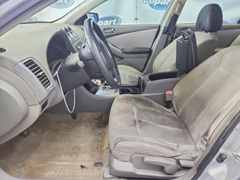 2010 NISSAN ALTIMA   