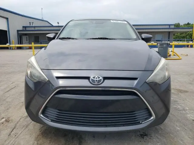 2017 TOYOTA YARIS IA   