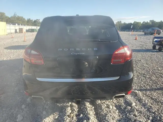 2014 PORSCHE CAYENNE   