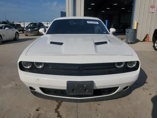 2020 DODGE CHALLENGER SXT  