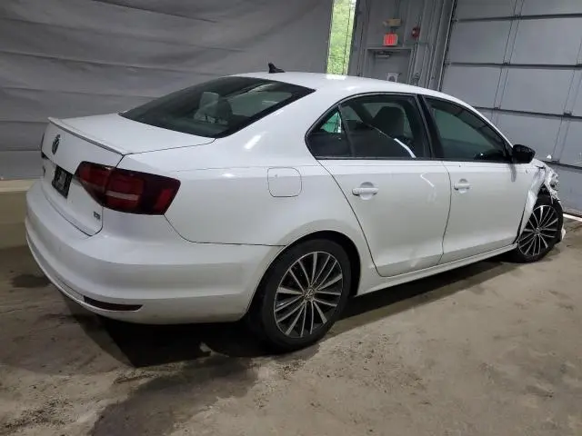 2016 VOLKSWAGEN JETTA SPORT  