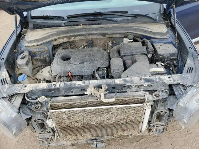 2019 HYUNDAI SANTA FE SE  