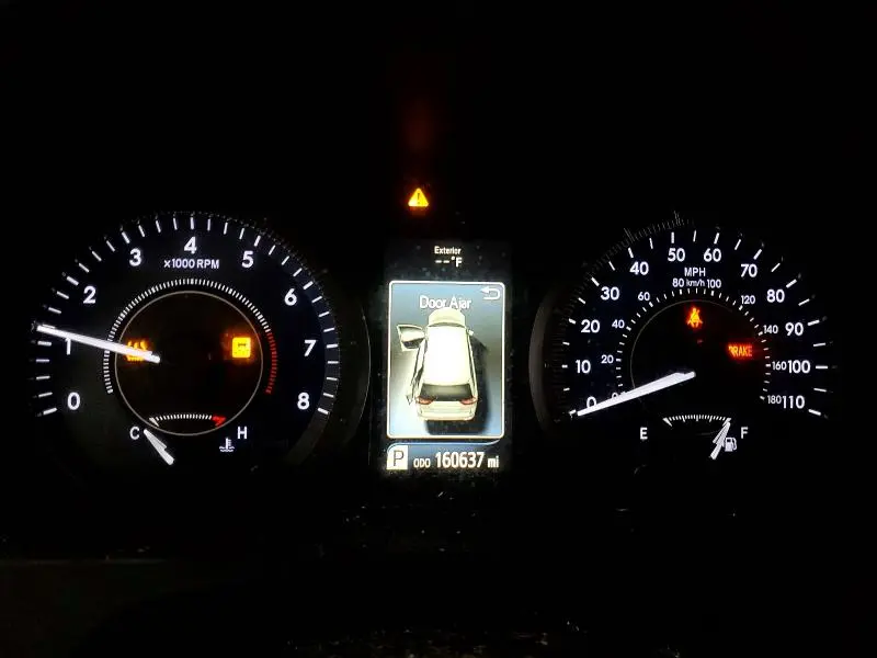 2015 TOYOTA SIENNA XLE PREMIUM 7-PASSENGER  