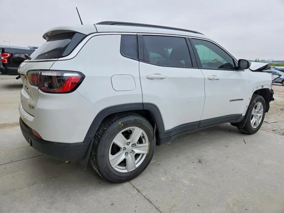 2022 JEEP COMPASS LATITUDE  
