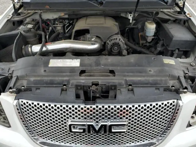2010 GMC YUKON DENALI  