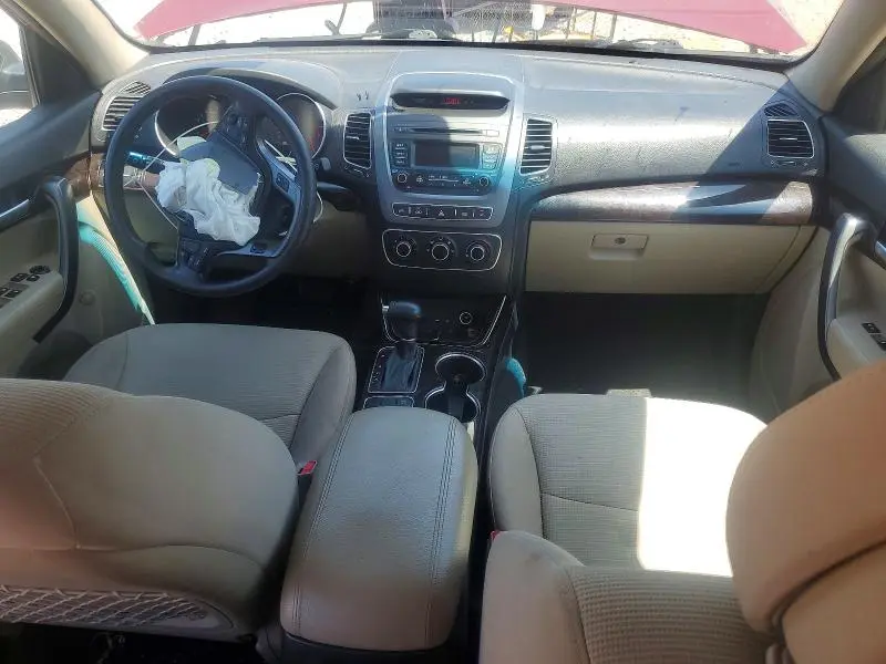 2014 KIA SORENTO LX  