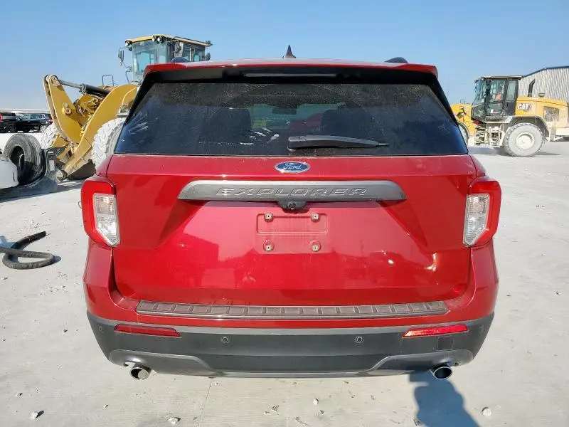 2022 FORD EXPLORER XLT  