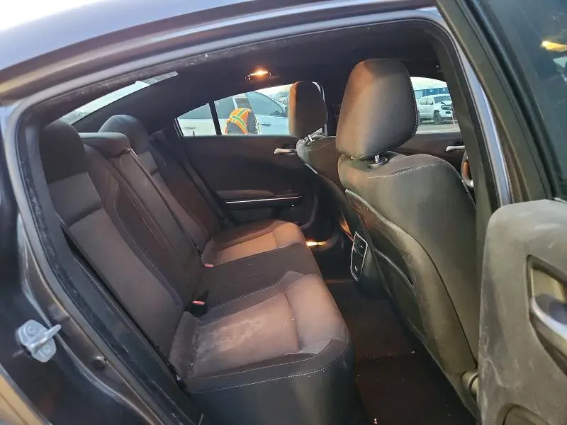 2018 DODGE CHARGER SXT PLUS  