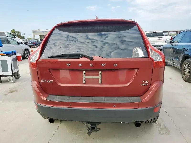 2013 VOLVO XC60 T6  