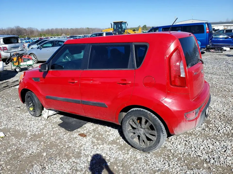 2013 KIA SOUL +  