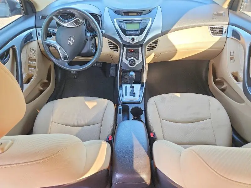 2012 HYUNDAI ELANTRA GLS  