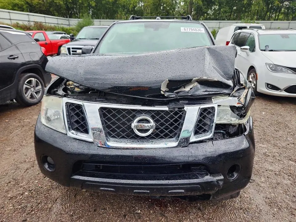 2010 NISSAN PATHFINDER S  