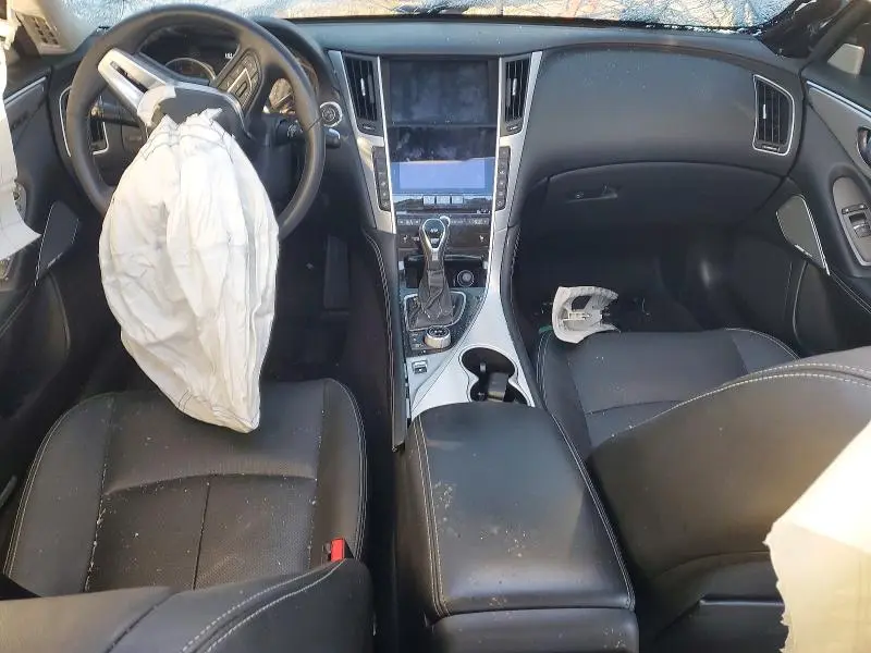 2022 INFINITI Q50 LUXE  